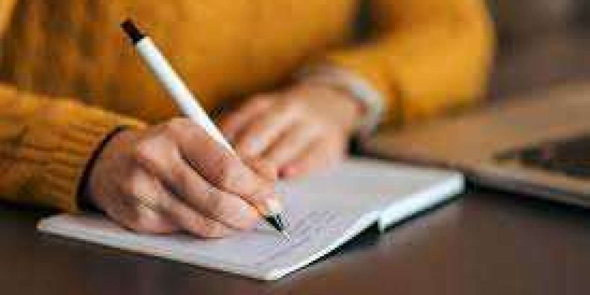 Speech Writing Services Can Assist You With making the Right Words for Your Crowd 